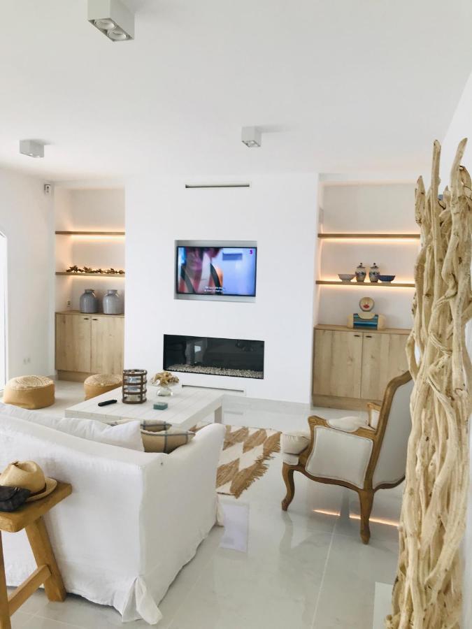 Frontline Villa, Five Star Deluxe El Campello Exterior photo