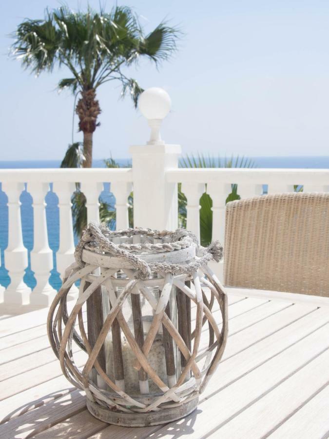 Frontline Villa, Five Star Deluxe El Campello Exterior photo